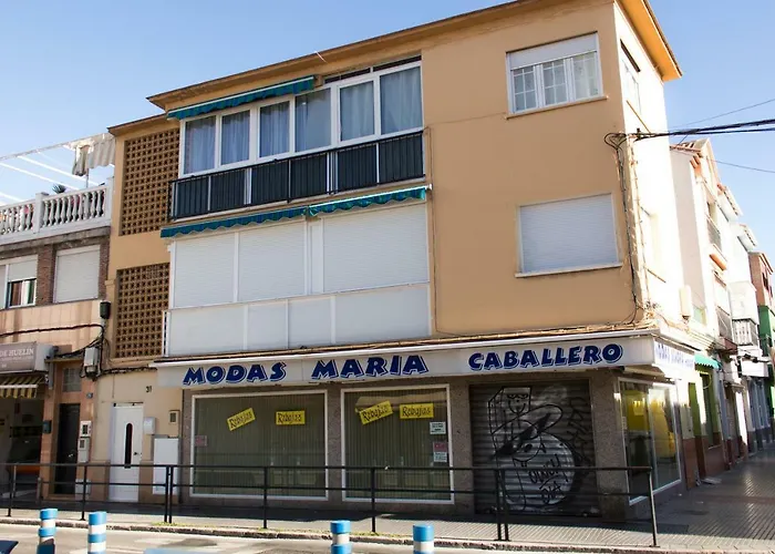 Casa de hóspedes Breeze & Sun Málaga